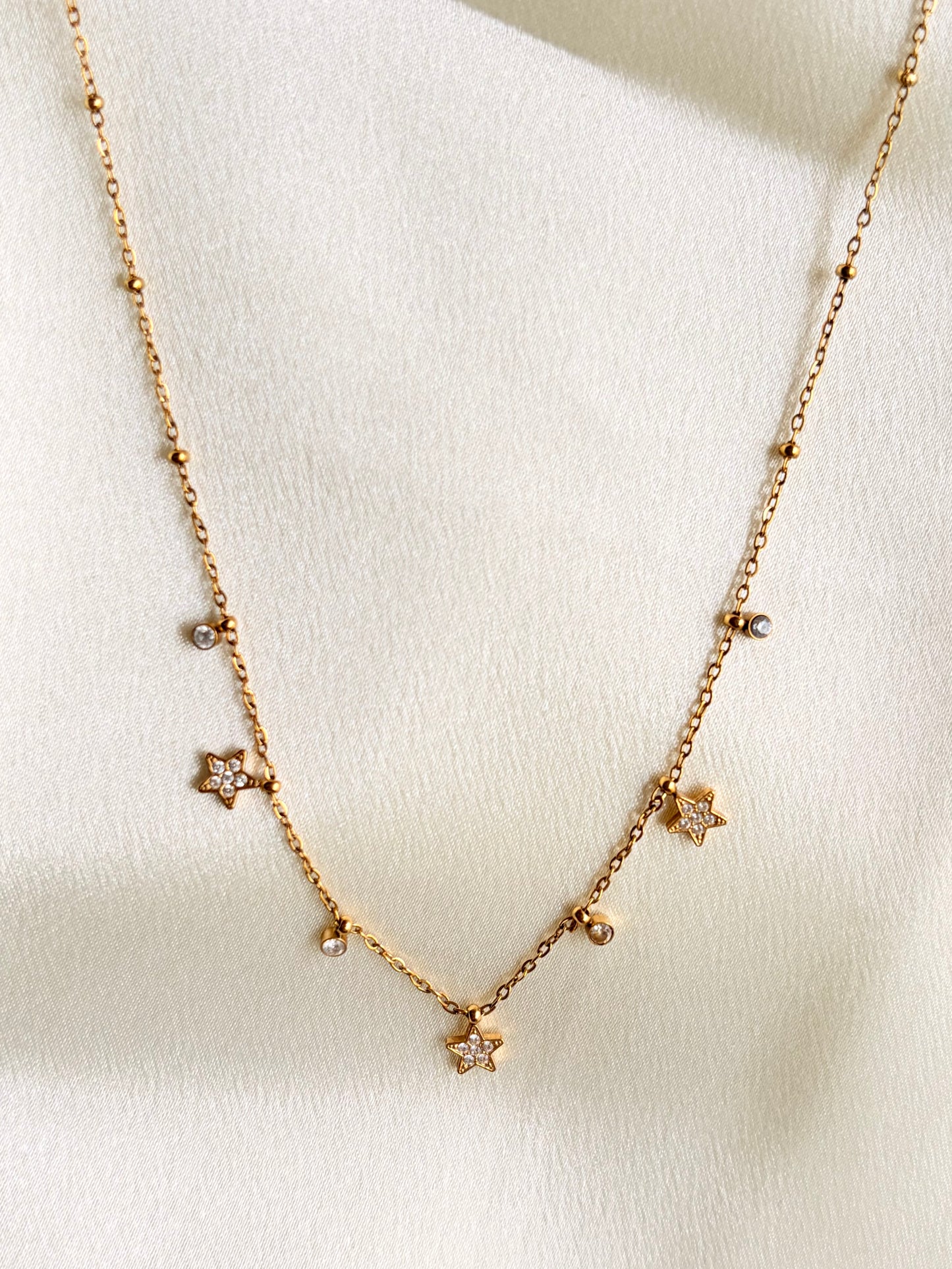 DAINTY ASTRA NECKLACE
