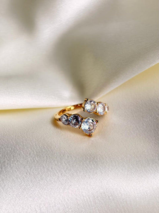 TIMELESS ZIRCON RING